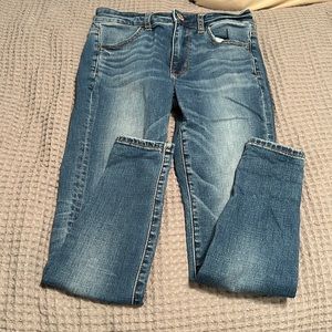High-rise jegging jeans